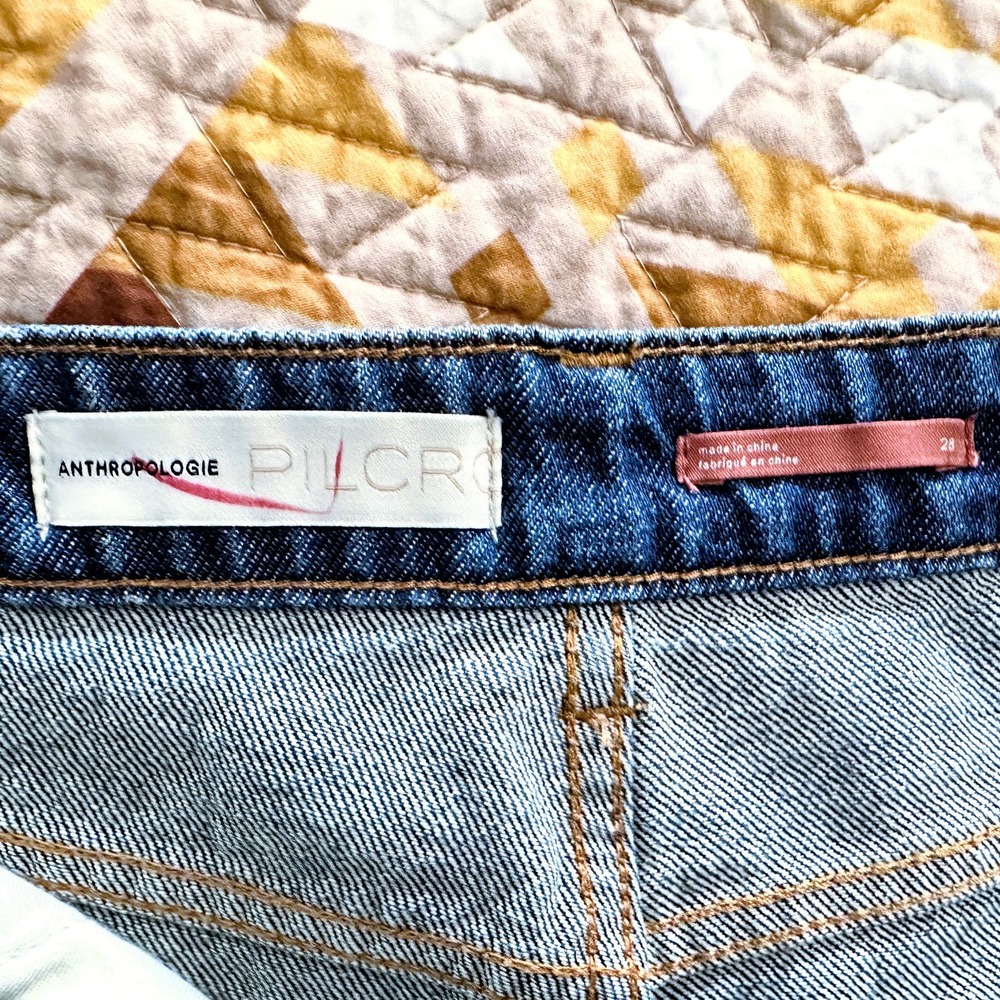 PILCRO ANTHRO Distressed Blue Denim Sample Jeans Size 28 NWoT - Picture 7 of 7